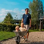Landhoeve Semesterpark